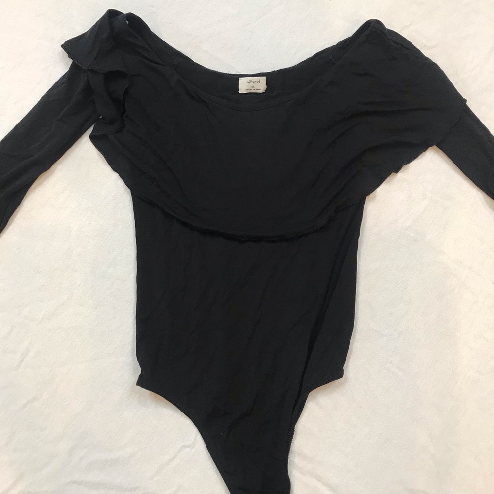 Wilfred long sleeve black bodysuit